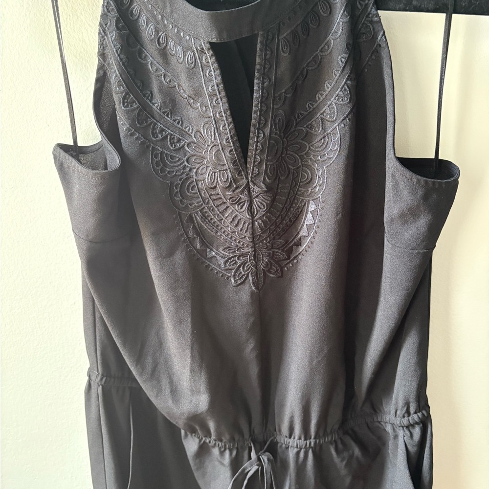 Banana Republic Embroidered Halter Black Jumpsuit Size 12